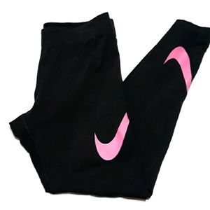 Nike size large 3/4 length black and pink leggings